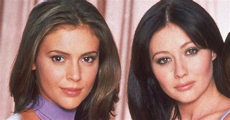 charmed coming back 2016.